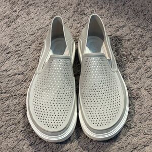 Grey CROCS women’s shoes